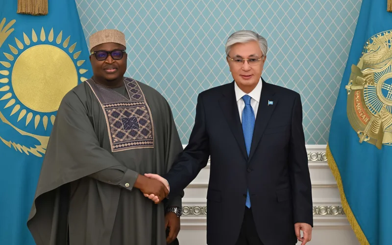 Head of State meets special envoy of Sierra Leone’s president