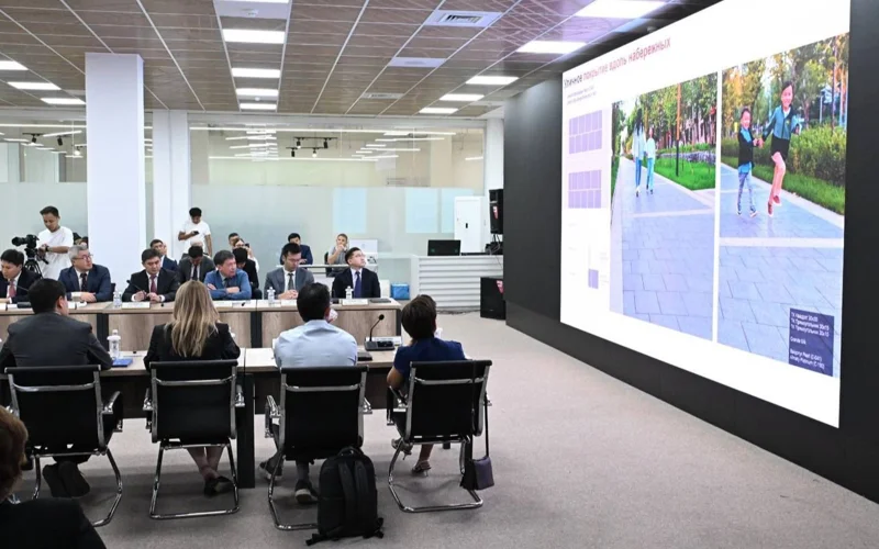 Аким Алматы обсудил с командой Центра урбанистики вопросы развития городской среды