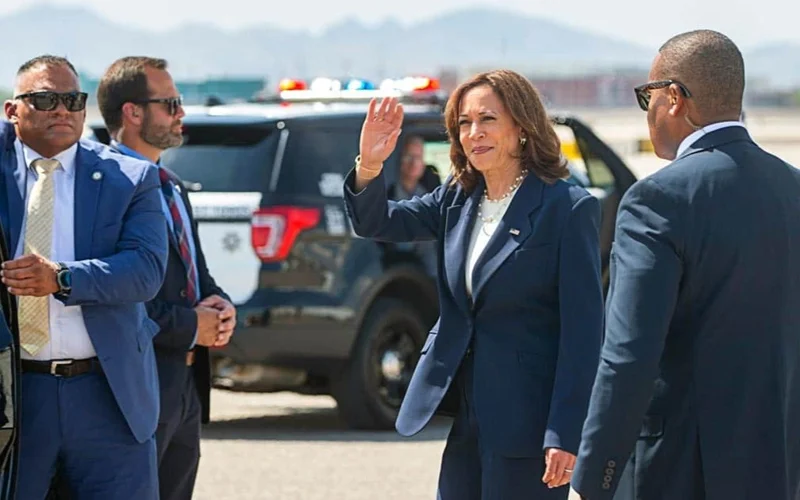 Камала Харрис