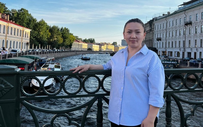 Nurgúl Sıhanova a