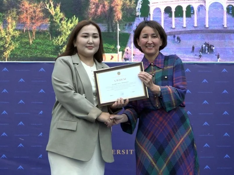 Молодым ученым вручили сертификаты на квартиры в Алматы