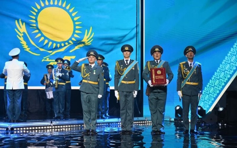 праздник ко Дню Конституции праздник ко Дню Конституции