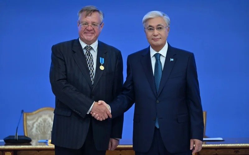 President Head of State awards outstanding individuals ahead of Constitution Day