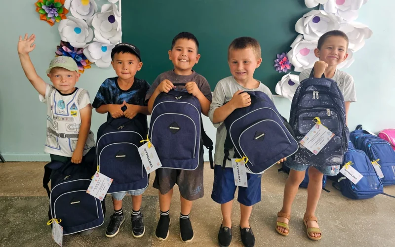 Традиционная поддержка от Алтыналмас школьникам из регионов