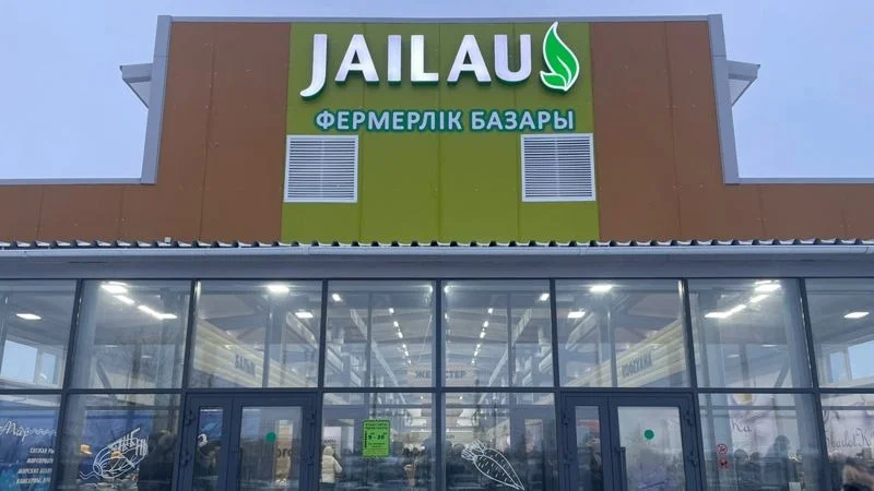 Pavlodarda «Jailau» bazarynda er adam ózin órtemekshi bolǵan