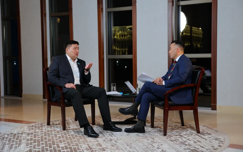 Парламент депутаттары каникулда тек демала ма 