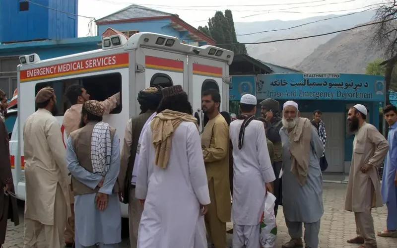 Число жертв землетрясения в Афганистане превысило 1 000 человек