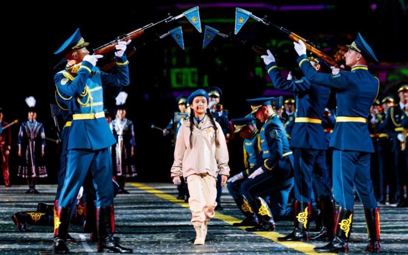 Казахстанский оркестр на Красной площади Казахстанский оркестр на Красной площади