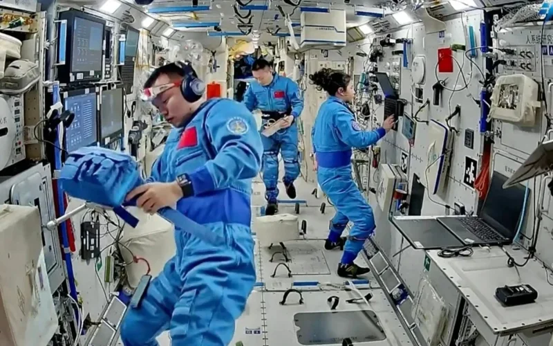 Қытайлық ғалымдар ғарышқа арналған кір жуғыш машина жасап шығарды 