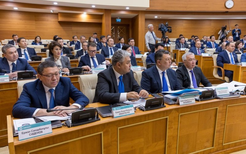 Олжас Бектенов AMANAT партиясы фракциясының кеңейтілген жиынына қатысты Олжас Бектенов AMANAT партиясы фракциясының кеңейтілген жиынына қатысты