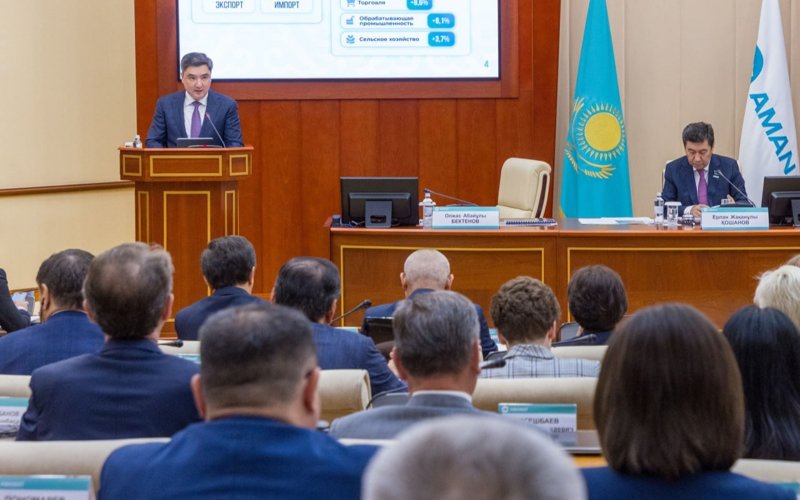 Олжас Бектенов AMANAT партиясы фракциясының кеңейтілген жиынына қатысты Олжас Бектенов AMANAT партиясы фракциясының кеңейтілген жиынына қатысты