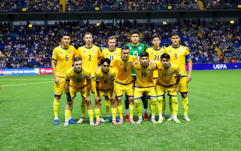 Казахстан уступает сборной Уэльса после первого тайма