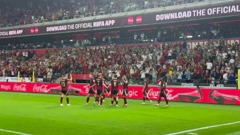 Сборная Казахстана проигрывает после первого тайма бельгийцам со счетом 2:0