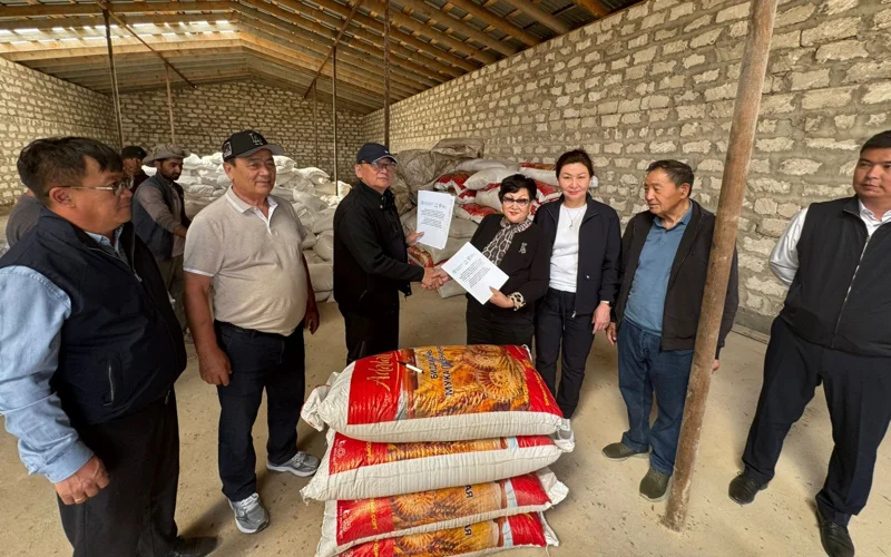 Aqtóbede taqyrǵa aınalǵan jaıylym jerdi qalpyna keltirý jumysy bastaldy