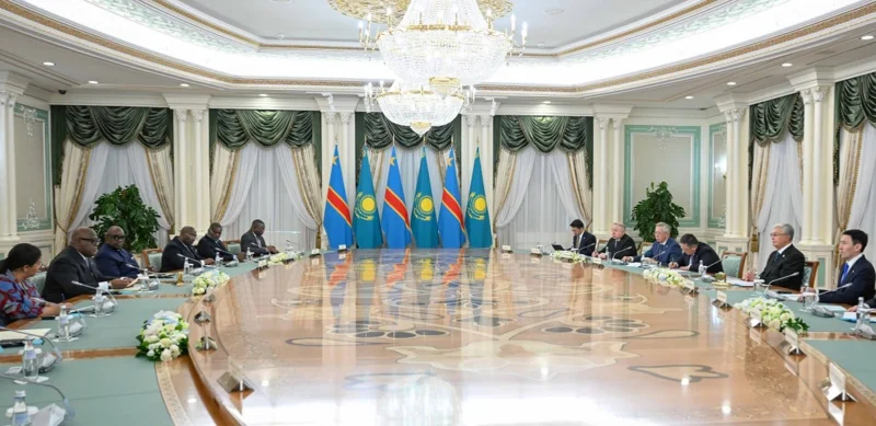 Президенты Казахстана и Демократической Республики Конго провели переговоры в расширенном формате
