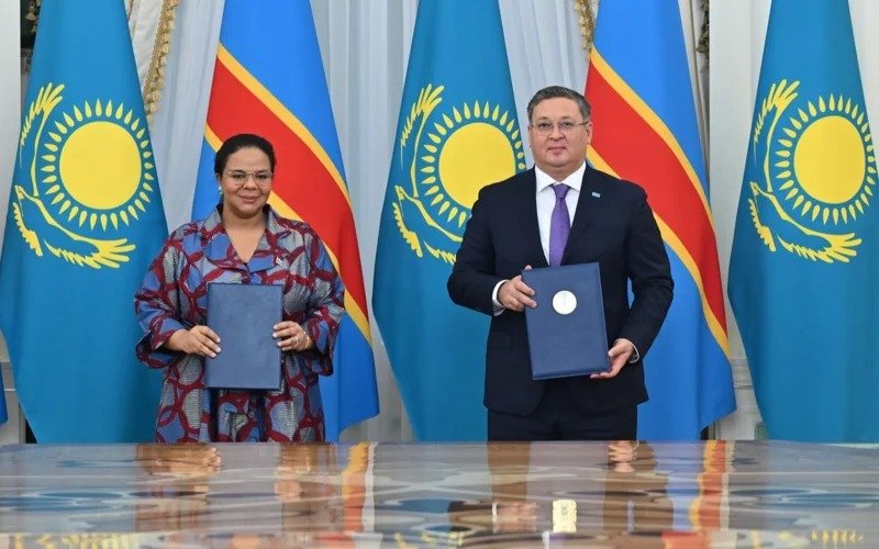 Kazakhstan, DR Congo sign a number of documents in Astana 