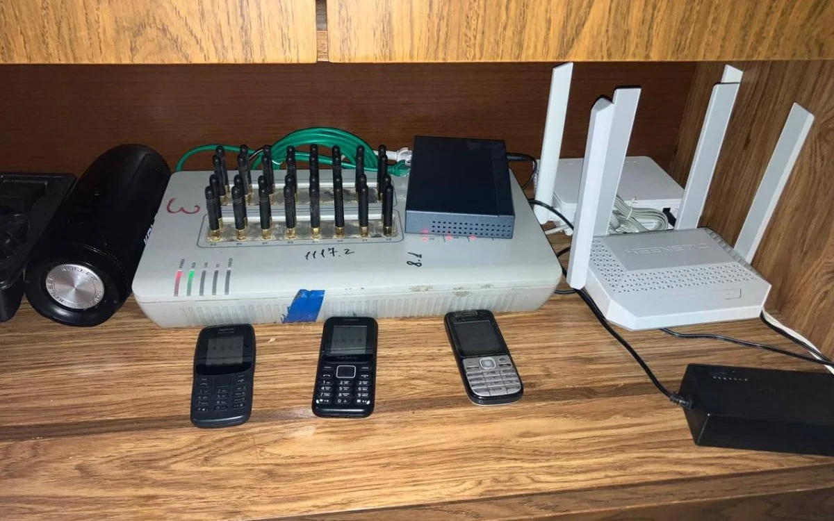 Орыс куннилингус: екі қожайын және құл