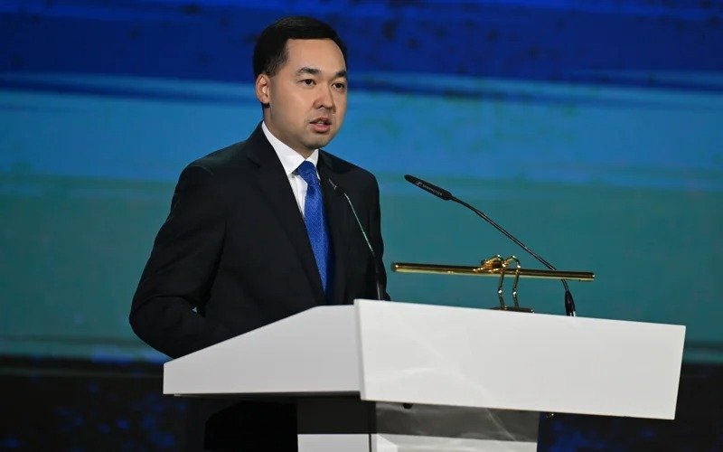 Р, Желдибай Р. Желдибай