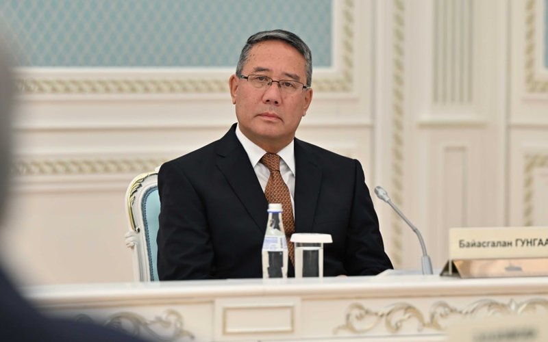 Президент встретился с участниками Международного форума конституционного правосудия 