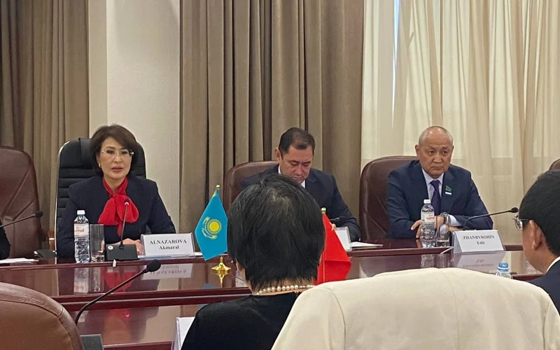 Ақмарал Әлназарова