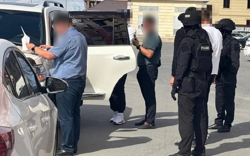 Atyraýda zeınetaqy qarajatyn zańsyz aınaldyrý deregine qatysty operatsııa bastaldy