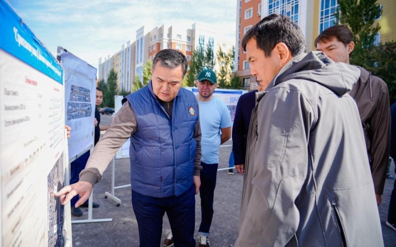 аким Астаны Женис Касымбек