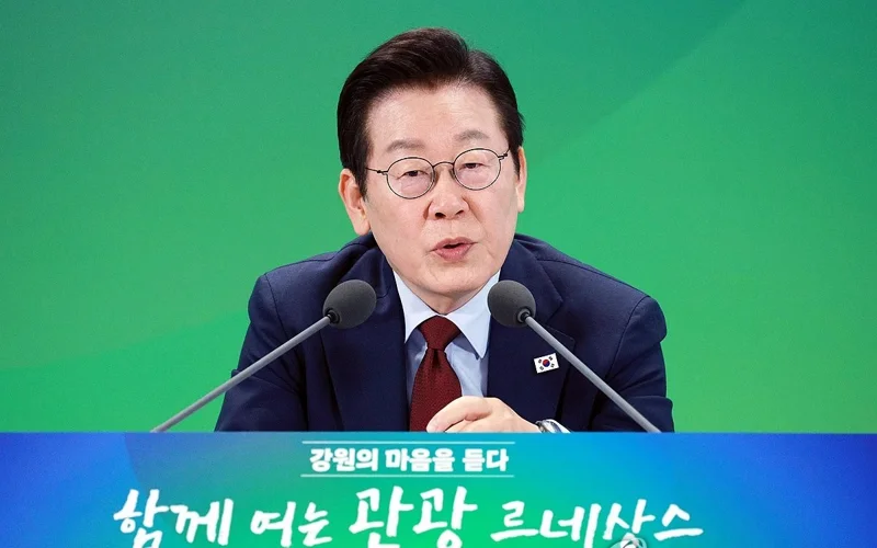 S. Korea's Lee vows to expand support for border regions