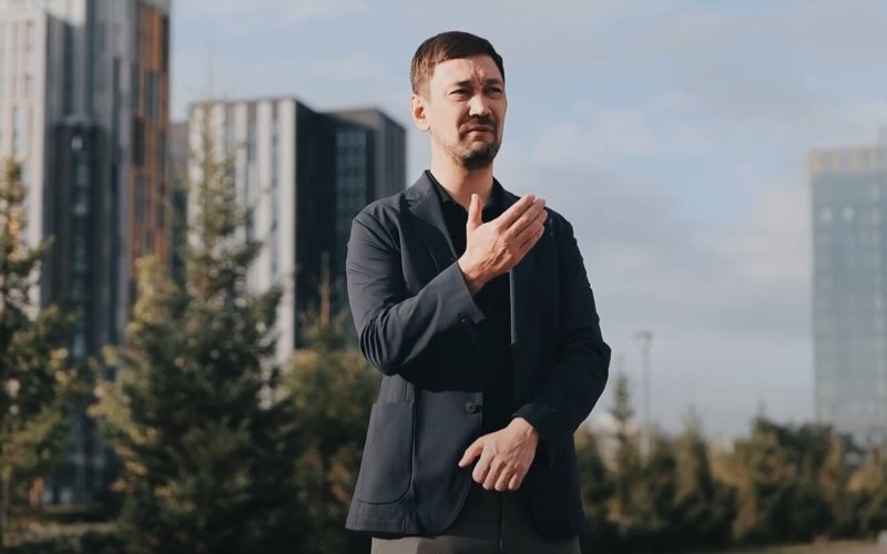 Какие вопросы были подняты в документальном фильме «Послание. 2025 год»