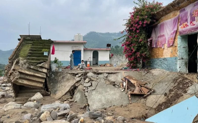 Панжоб провинциясида сув тошқинлари 4,4 млндан ортиқ одамга зарар етказди