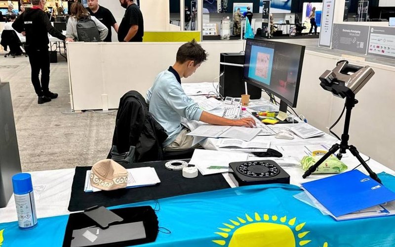 Danııada ótken kásibı sheberlik chempıonatynda Qazaqstan quramasy 7 marapat aldy