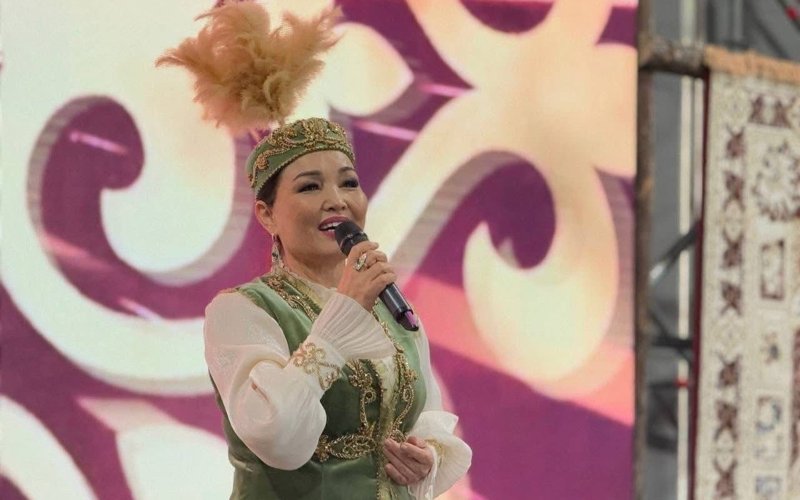 Астанада Сыр өңірінің жәрмеңкесі өтіп жатыр Астанада Сыр өңірінің жәрмеңкесі өтіп жатыр