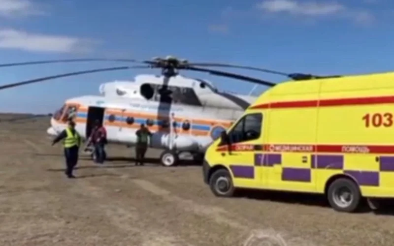 Младенца в экстренном порядке транспортировали на вертолете МЧС