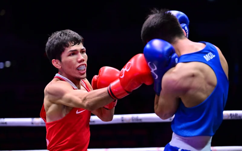 Санжар Ташкенбай принес Казахстану первое «золото» ЧМ по боксу