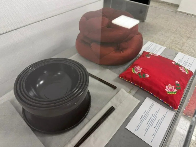 Astana showcases 86 priceless artifacts of world religions