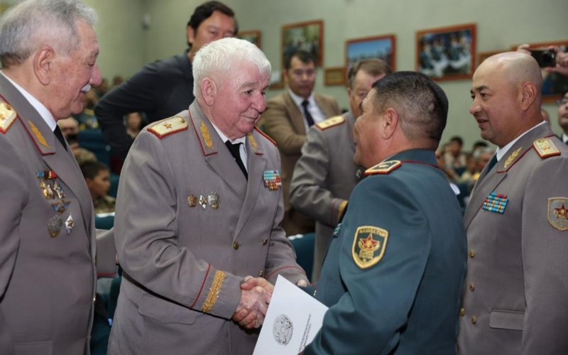 танкистер күні танкистер күні