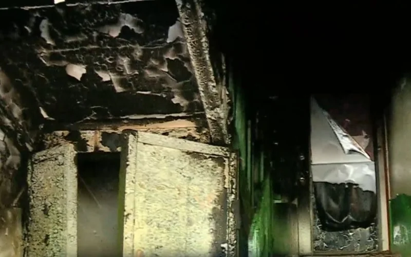 Восемь человек пострадали при пожаре в пятиэтажке в Шымкенте