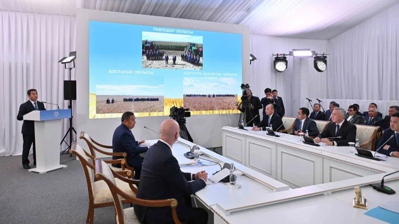 Meeting in Akmola region