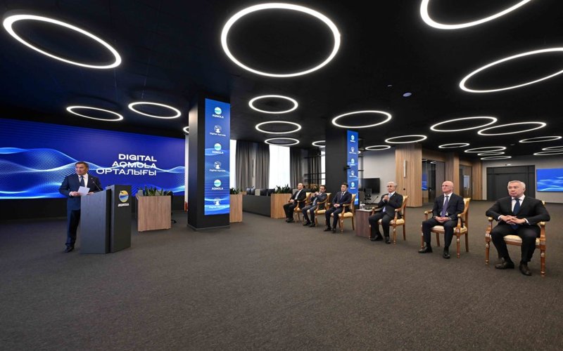  Мемлекет басшысы Digital Aqmola орталығында болды 