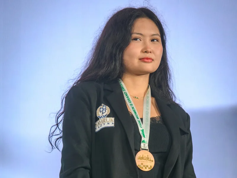 Бибисара Асаубаева завоевала бронзу в «Большой швейцарке ФИДЕ»