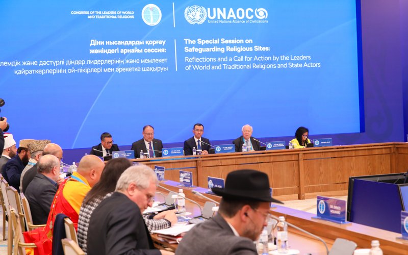 Маулен Ашимбаев