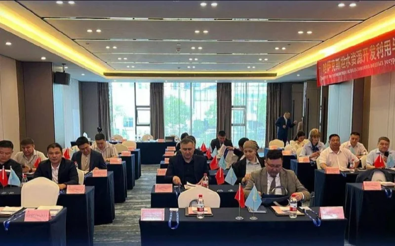 125 Kazakh water management specialists pass training in China
