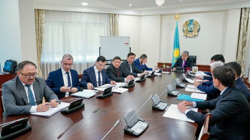 Prezıdent tapsyrmalaryn oryndaý: Úkimette týrızmdi damytý máseleleri talqylandy Prezıdent tapsyrmalaryn oryndaý: Úkimette týrızmdi damytý máseleleri talqylandy