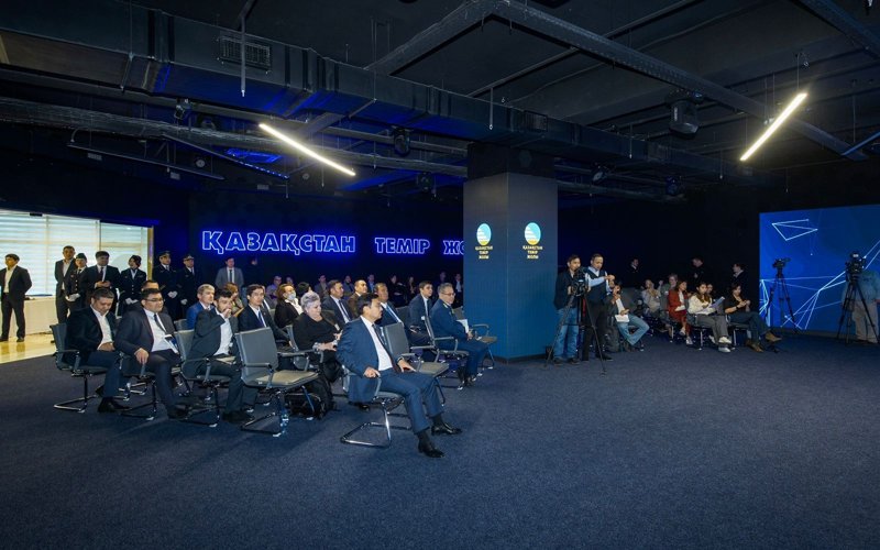 Теміржол жолаушылар тасымалын дамыту: жаңа вагондардан цифрландыруға дейін