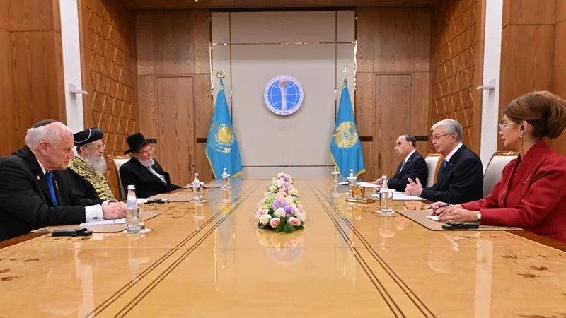Kazakh President meets with representatives of Jewish organizations  President meets with Jewish organizations