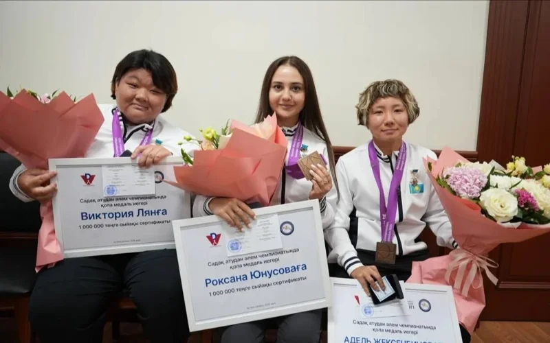 Kazakh archers receive state awards after historic World Championships medal