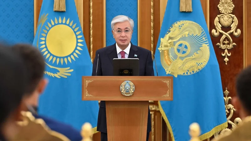 Президент бокстан Әлем чемпионатының жеңімпаздары мен жүлдегерлерін марапаттау рәсіміне қатысты