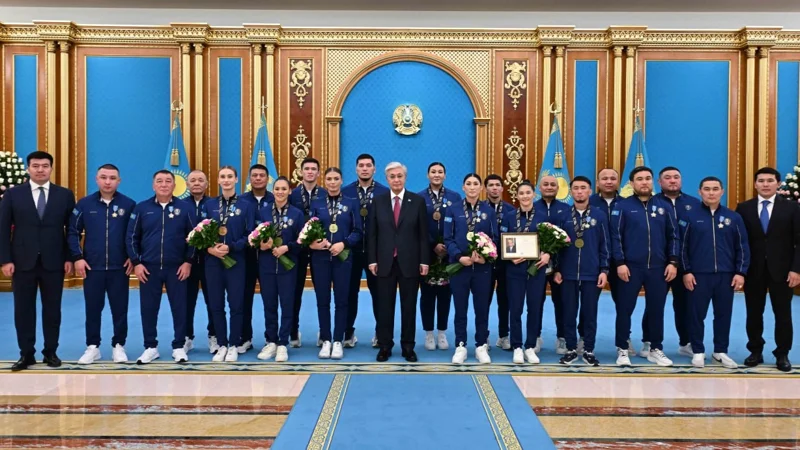 Касым-Жомарт Токаев отметил госнаградами ряд спортсменов и тренеров 