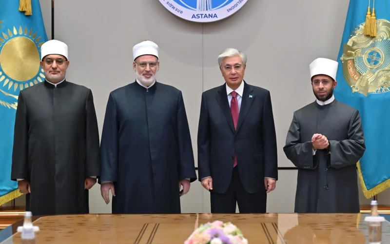 Глава государства встретился с заместителем Верховного имама университета «Аль-Азхар» 