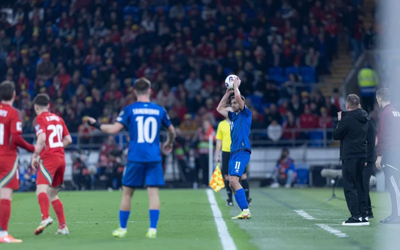 FIFA reıtınginde Qazaqstan fýtbol quramasy tórt satyǵa tómendedi