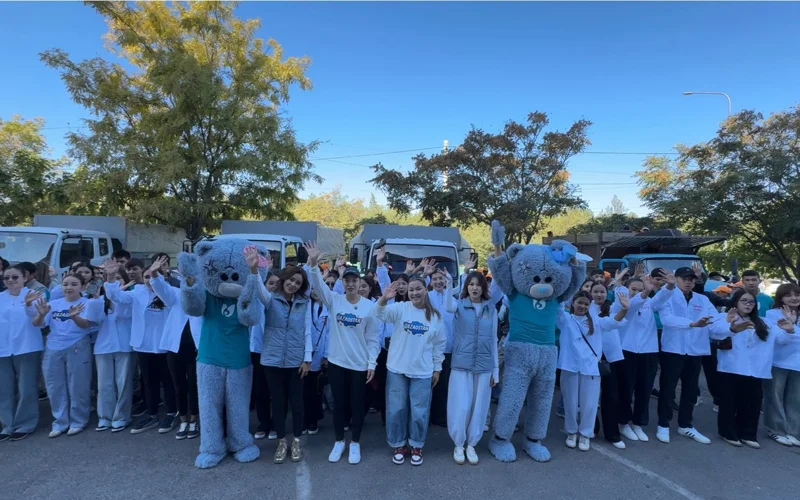 Шымкент присоединился к Всемирному дню чистоты: убраны улицы, дворы и парки